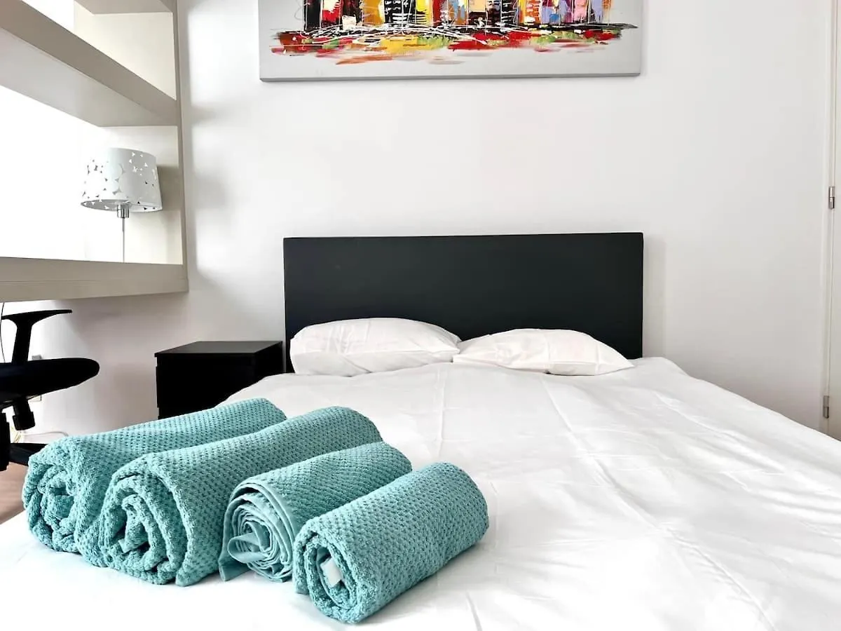 Studio Apartment Heart Of Βρυξέλλες