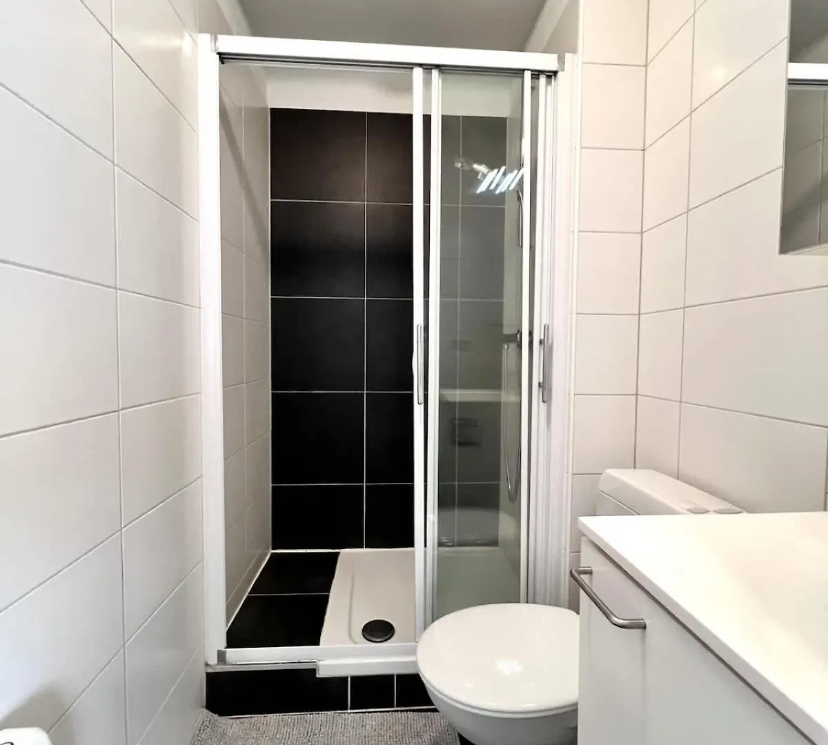 Studio Apartment Heart Of Βρυξέλλες